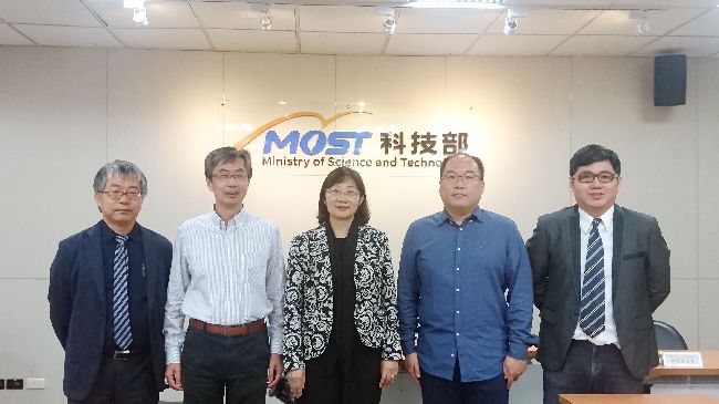 台團隊研究大突破　將超越摩爾定律！
