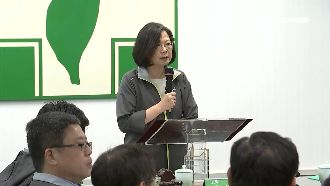 蔡英文提5理由催票！臉書力挺蘇貞昌