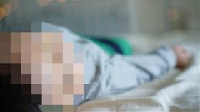 虐童、男童、小孩示意圖／pixabay