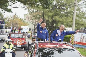 選前衝刺　林智堅展開地毯式掃街（2）