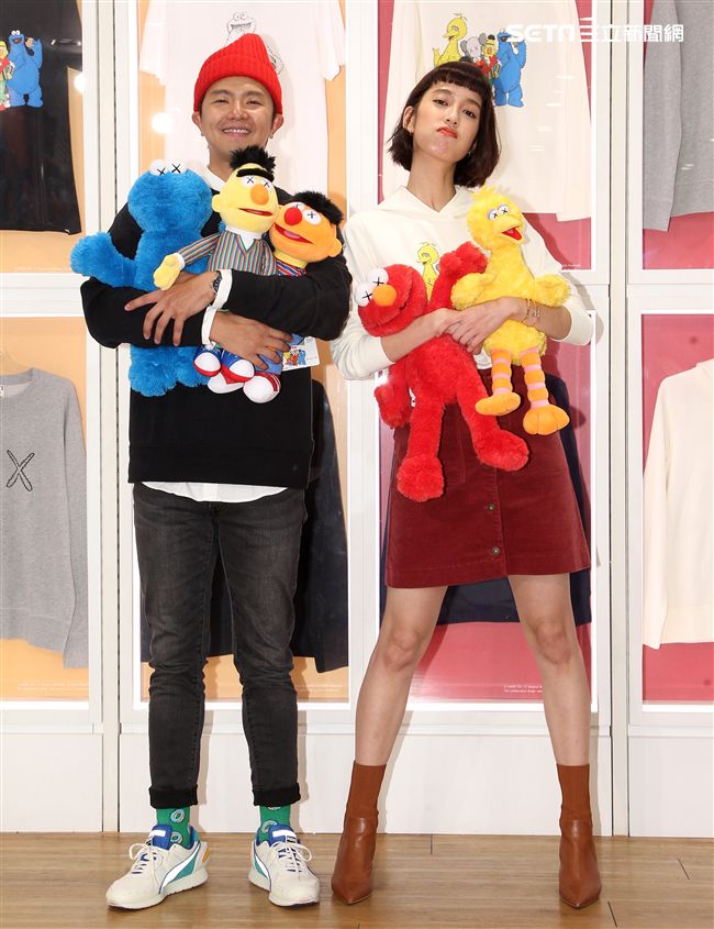 黃鴻升、陳庭妮多變穿搭演繹自我個性。（記者邱榮吉/攝影）
