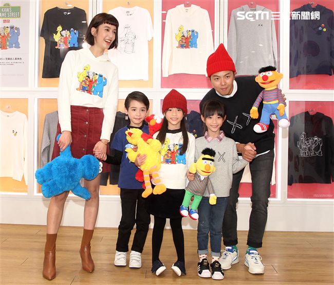 黃鴻升、陳庭妮多變穿搭演繹自我個性。（記者邱榮吉/攝影）