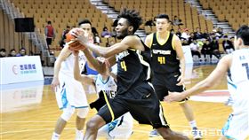 SBL金酒洋將貝斯（圖／記者劉家維攝影）