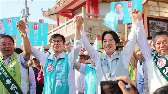 挺「邁」進市府！賴清德陪掃街釋利多