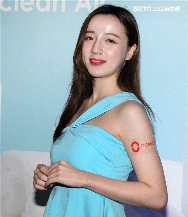 性感正妹正妹懋懋MAO。（記者邱榮吉/攝影）