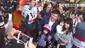 龍燕大戰! 另一半陪投票 皆稱心情輕鬆