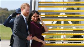 英國王子哈利及妻子梅根
圖翻攝自Derek Momodu推特