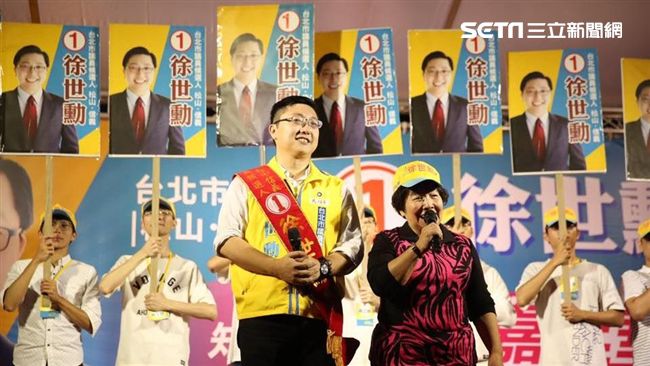 敗選讓媽找回孩子　議員：我跪下來哭