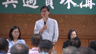 找高敗選原因！其邁攜小英出席檢討會