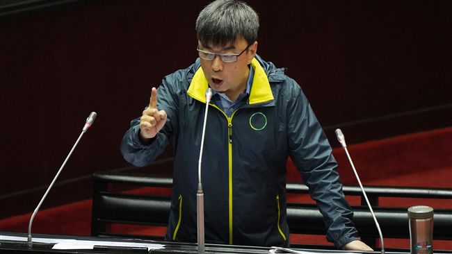 拍桌怒批賴揆　段宜康：也是對自己講