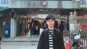 李屏瑤　作家　翻攝FB