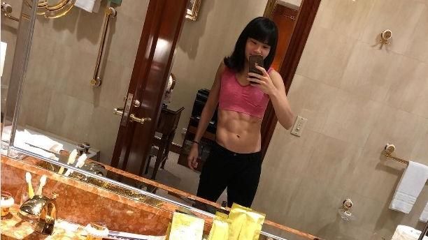 戴資穎露出傷後腹肌　多了好幾塊呀！