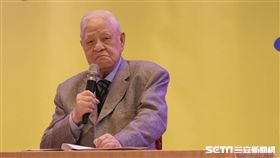 前總統李登輝10日出席「2016深化民主文化，追求永續主權」募款餐會並發表談話。（圖／記者林敬旻攝）