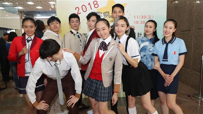 第二校服設計賽　靜修女中改良版獲獎