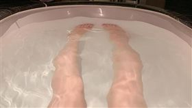  李婉鈺 https://www.facebook.com/wanyu.newtaipeicity/photos/a.387294387991150/1937716332948940/?type=3&theater