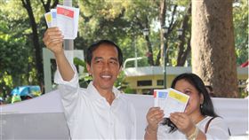 印尼地方大選快速計票　佐科威連任路更艱難印尼27日舉行地方選舉，執政黨慘敗，也為印尼總統佐科威連任之戰敲響警鐘。中央社記者周永捷雅加達攝　107年6月28日