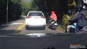 違規,山區,超車,龜速車,檢舉（圖／翻攝自tai tai YouTube）