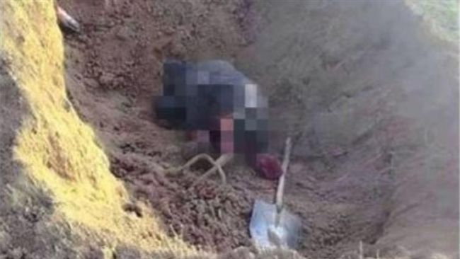 風水師3度挖人祖墳　遭亂棒打死墳上