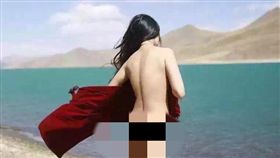 裸拍,裸拍族(圖/新浪微博)