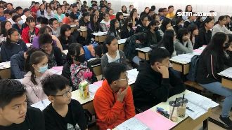 排隊補習班升學率高！9成上國立高中