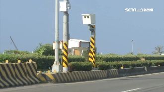 444K音同死　測速桿成「石敢當」