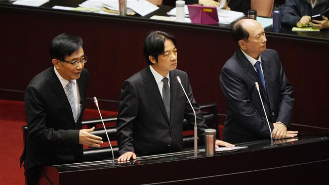 三首長走人不夠！藍綠都要賴內閣總辭