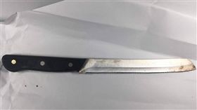 牛排刀,鄰居,頸動脈,台南,翻攝畫面