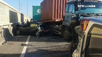 疑未保持安全車距　6車連環撞釀3傷