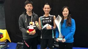 賴建誠（左）將接下中華羽球國家隊總教練。（圖／翻攝自戴資穎IG）