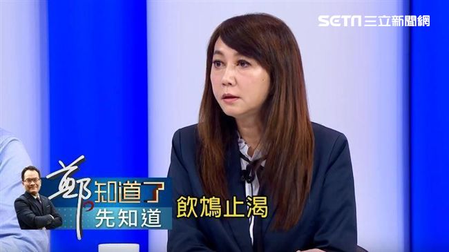 重新「綠白合作」？簡余晏爆氣回應