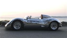 Rungecars Runge RS賽車。（圖／翻攝網站）