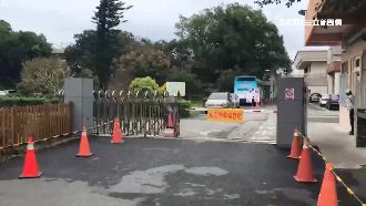 遲到又穿便服　學生嗆教官引爆口角