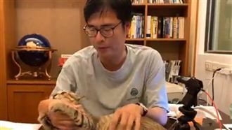 小米嗨咬其邁害失血　網：已打113