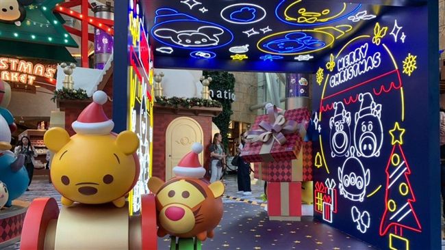 迪士尼限定耶誕市集！六大場景拍到翻