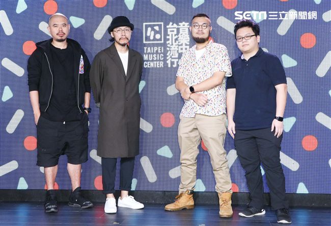 台北流行音樂中心即將誕生，影像統籌導演陳奕仁、北流CIS設計師方序中、動畫統籌導演邱煥升合影。（記者林士傑/攝影）