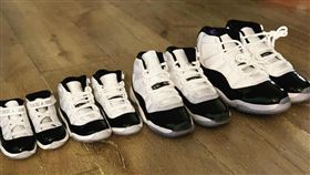 修杰楷PO鞋(圖/翻攝臉書)