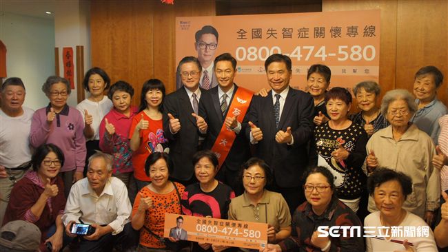 國人求助失智症關懷專線　5年增4倍