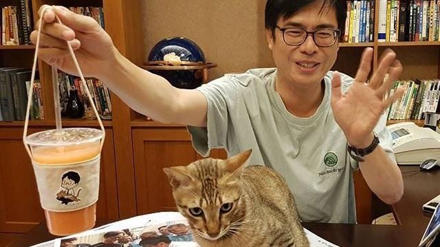 陳其邁請喝咖啡太夯！線上報名已近萬