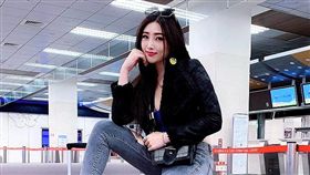 這款行李箱超吸睛　正妹、國光女神臉書分享網友騷動