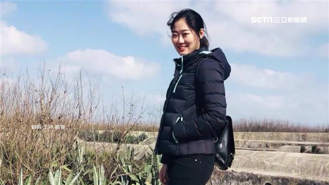 顏值爆表！長腿正妹海巡超吸睛