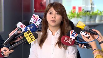 不滿柯刪敬老金!陳思宇志工遭甩巴掌