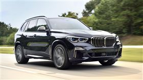 BMW X5 M50d。（圖／BMW提供）