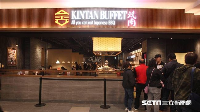 台中三井開幕限定！和牛套餐599元