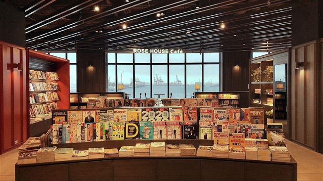 三井台中搶先逛　全台唯一海景書店