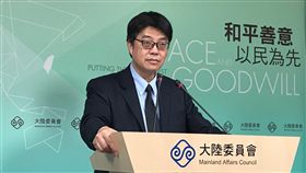 陸委會：40餘名台詐嫌　遭柬埔寨遣陸大陸委員會副主委兼發言人邱垂正6日表示，共有40餘名涉及電信詐騙的台籍嫌犯，當天遭柬埔寨遣送至中國大陸，確切人數尚待陸方循司法互助協議通報。中央社記者繆宗翰攝　107年12月6日