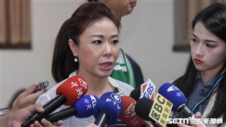 郝王相繼離世　他：連續兩天痛失領袖