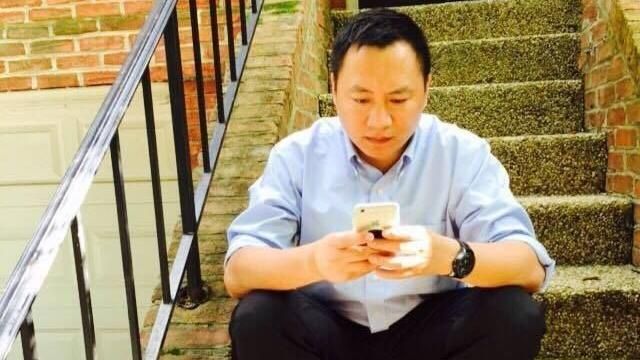 吳寶春賣九二共識麵包！王丹：我沒哭