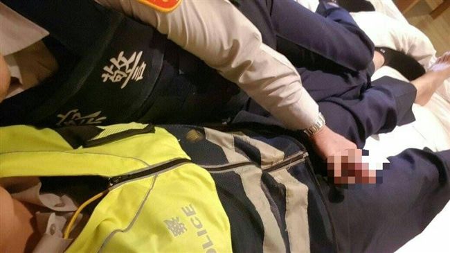 2男警咬咬不雅照瘋傳　警：勿醜化