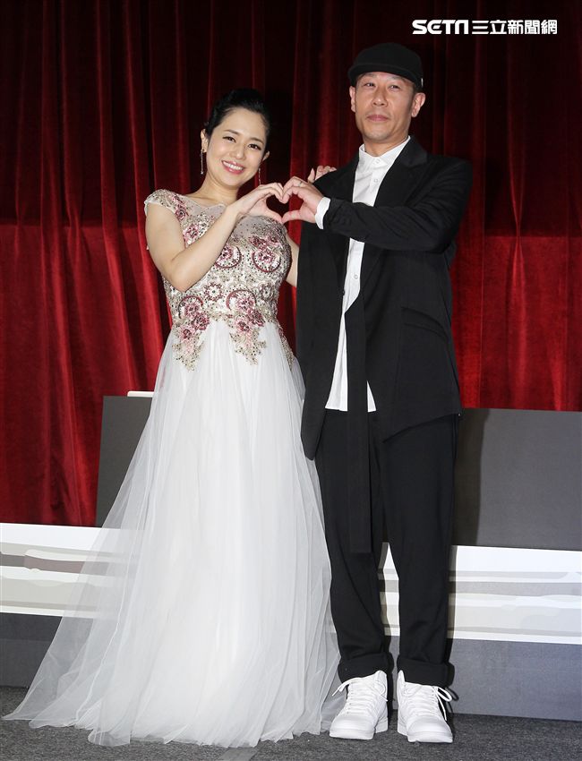 轉型成功的蒼井空懷著身孕和DJ老公來台感謝粉絲。（記者邱榮吉/攝影）