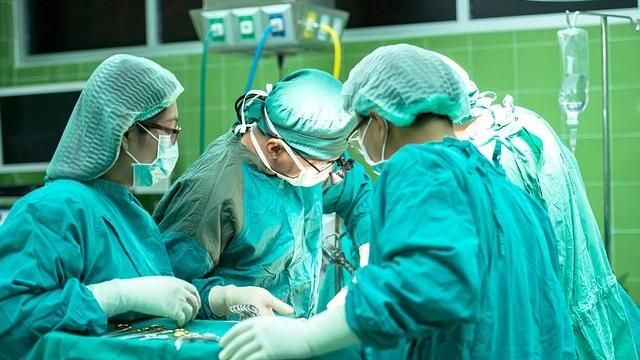 她為當醫師娘無極限　網狂推奇文共賞